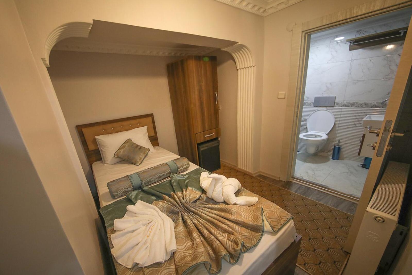 Delbab Hotel Istanbul Bagian luar foto