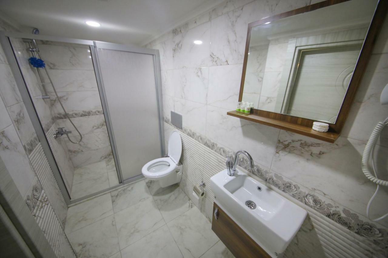 Delbab Hotel Istanbul Bagian luar foto